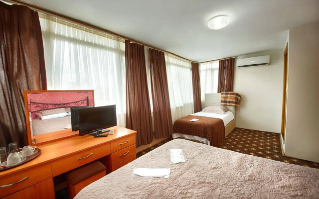 Akdeniz Hotel