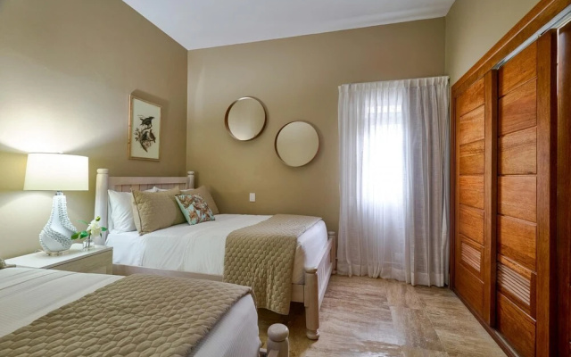 Luxury Beach Condo B-102 Costa Atlantica