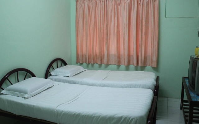 Top Travellers Inn