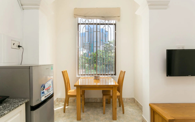 Halo Serviced Apartment