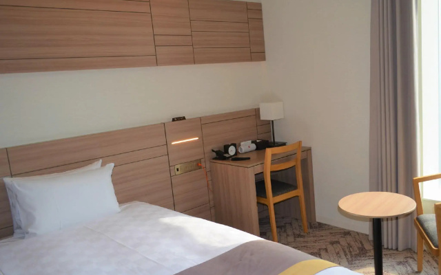 Nippon Seinenkan Hotel