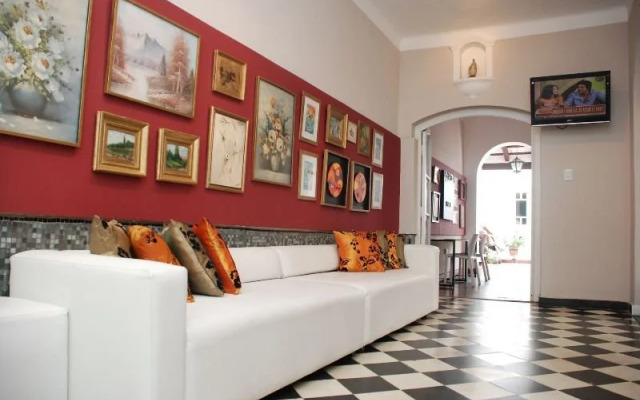 De Las Artes Hotel