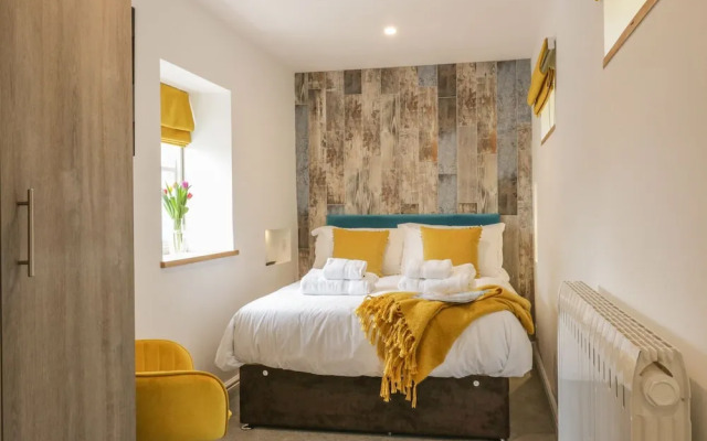 Silvermine House