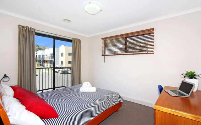 Amberoo Apartments