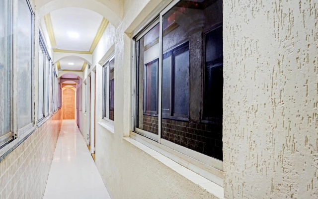 OYO Flagship 83274 Hotel Ashoka Inn