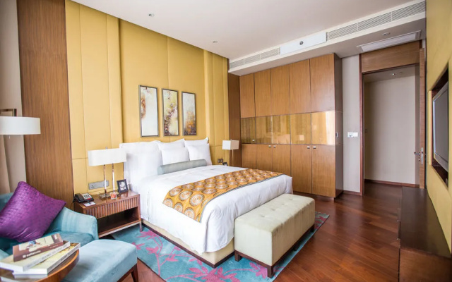 Renaissance Tianjin Lakeview Hotel cum Marriott Executive Apartments