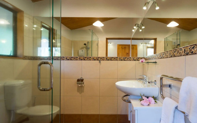 Kimi Ora Eco Resort