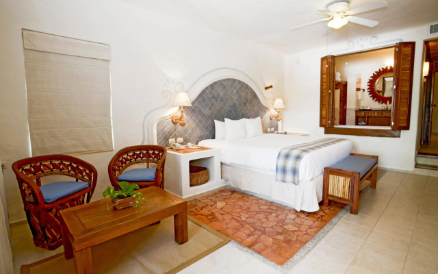 Desire Pearl Riviera Maya Resort, Couples Only – Adults Only All Inclusive