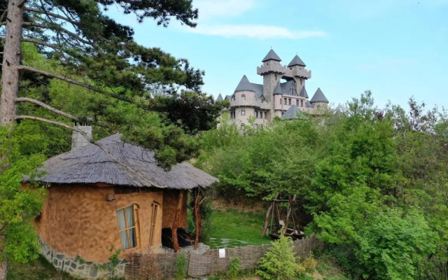 Royal Valentina Castle