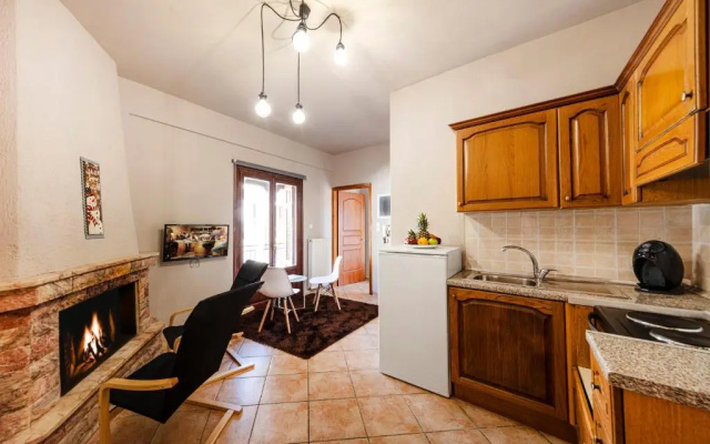 Luxury Studios & Cozy Apartments by White Hills