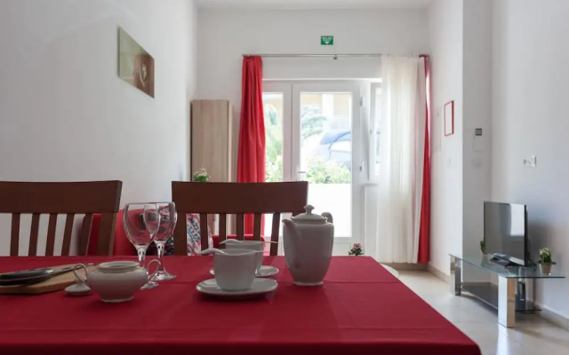 Apartment Chermesinus A57