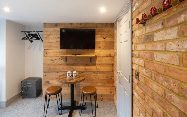 Leona House - B&B