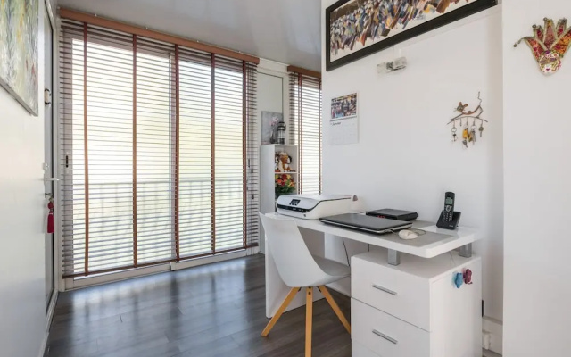 Elegant Apartment in Nice With Swimming Pool
