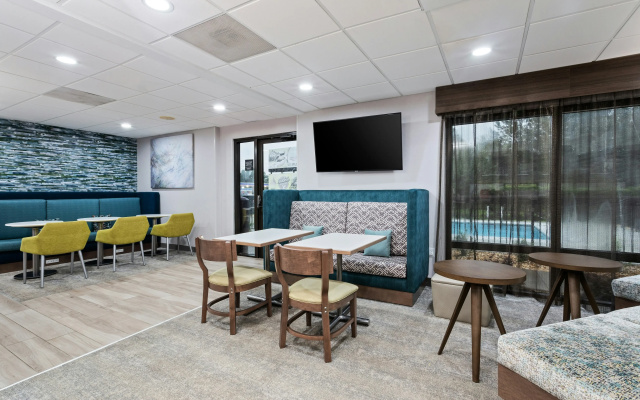 Hampton Inn Perry