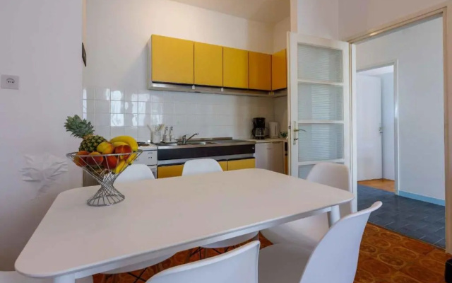 Apartment in Novi Vinodolski 39111
