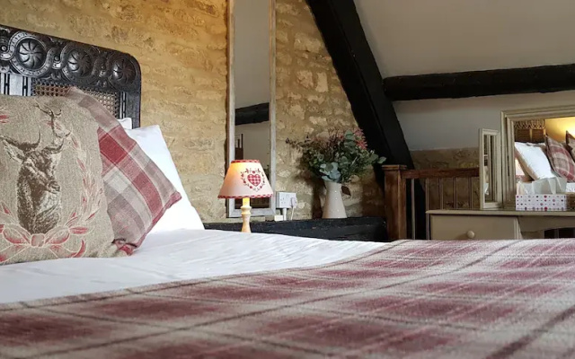 The Kings Arms Hotel
