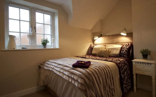The Annex At Birch House