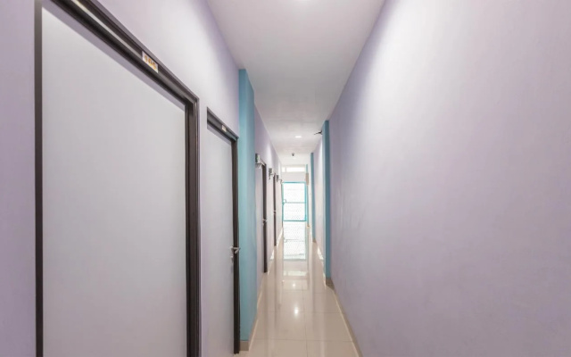 Balcon Biru By OYO Rooms