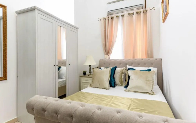 Liart boutiqe Hotel, Neve Tzedek