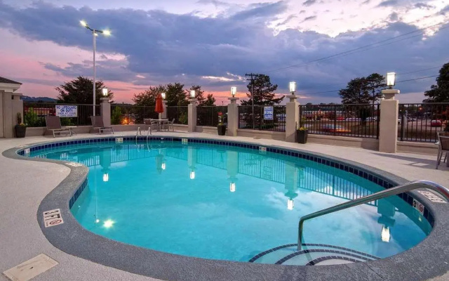 Travelers Rest Inn
