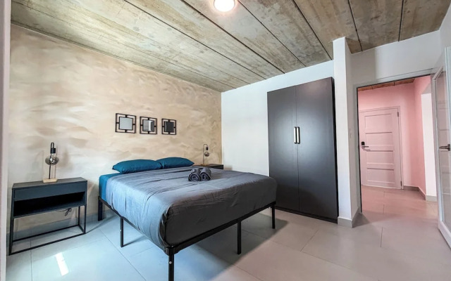 609 Condado Ave