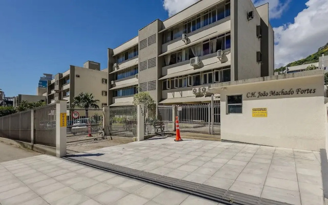 Apartment With Home Office in Floripa Jfm0062