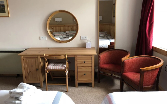Port Askaig Hotel