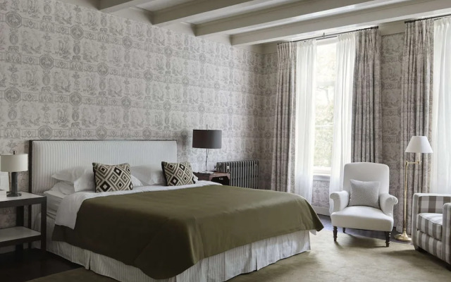 Grand Townhouse in Harlingen near Beach