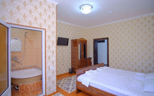 Hotel Mansurabegim