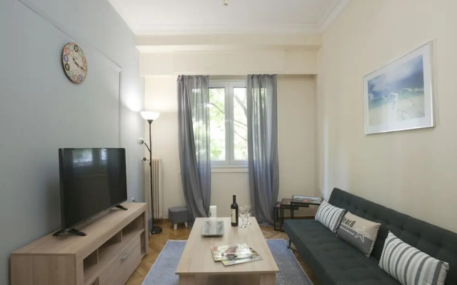 Three bedrooms apartment at the center of Athens