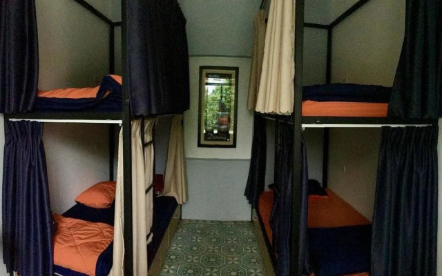 Winna Airport Hostel Da Nang