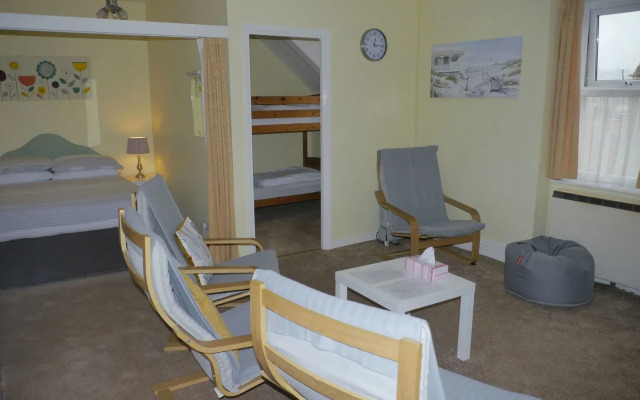 Broadshade Holiday Apartments