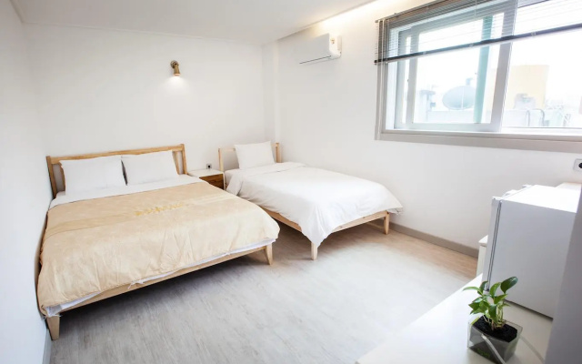 Petercat Hotel Sinchon Hongdae