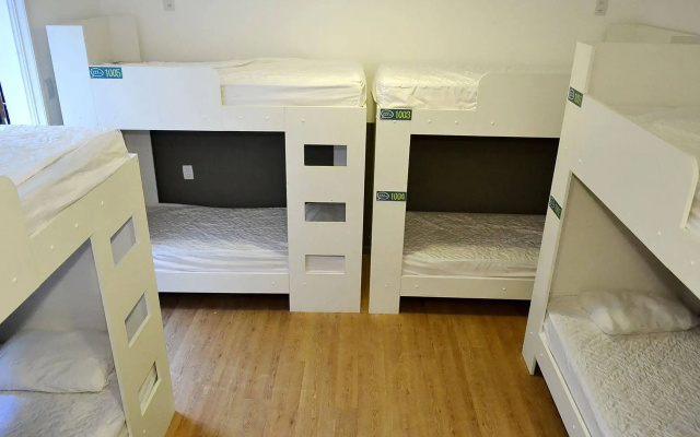 Botanic Hostel