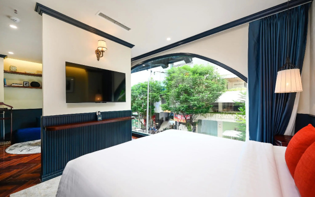Kin Hotel Dong Du