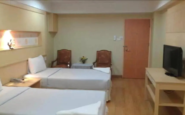 Chawamit Residence Bangkok
