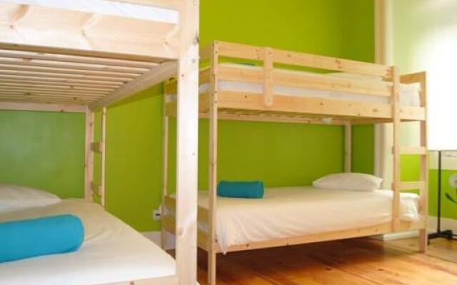 PH Lisbon Hostel Лиссабон детские мероприятия