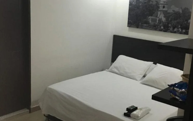 Hotel 999