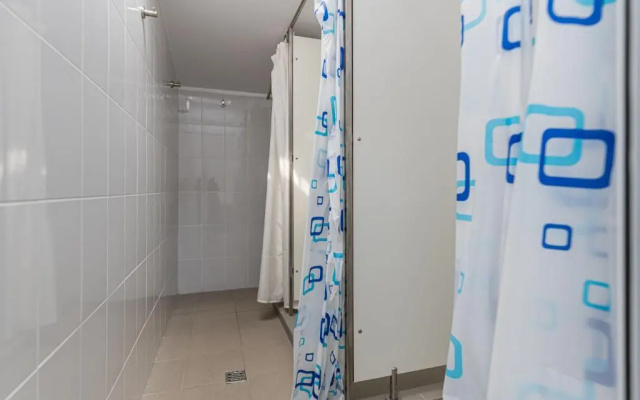 Hostel Ghimbav Airport