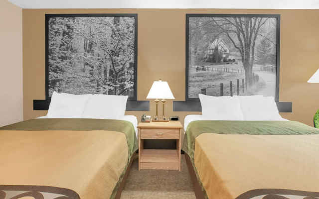 Super 8 by Wyndham Seville