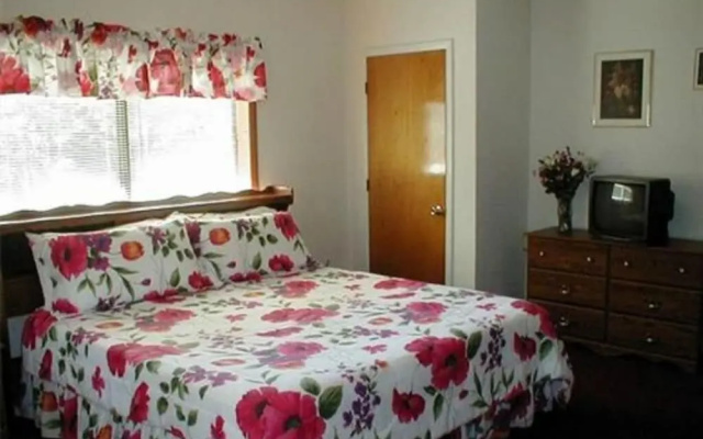 Jenny's Country Manor