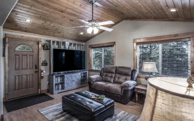 Double Elk Lodge by Ruidoso Vacation Rentals