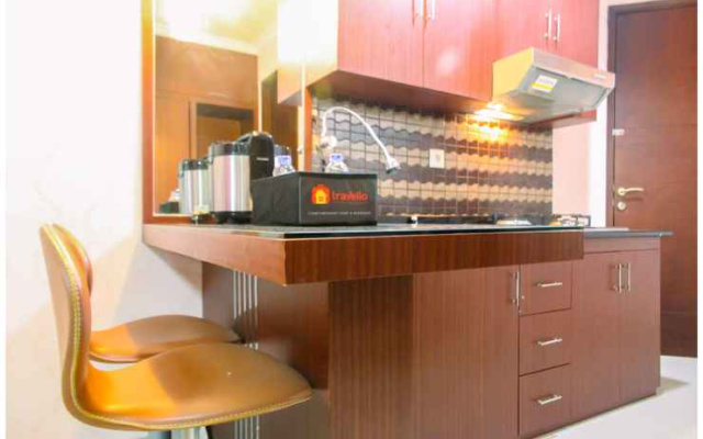 Warm Studio Apartment at Mangga Dua Residence By Travelio
