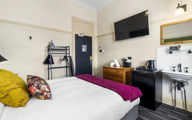 Hotel Queanbeyan Canberra