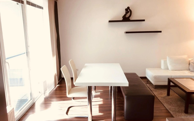 25h GARDEN Apartment LUXURY PLUS private Beach