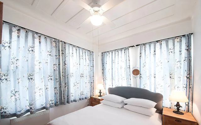 Quarante Hotel