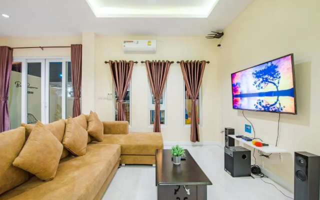 Baan Bussarin (B5) Huahin88