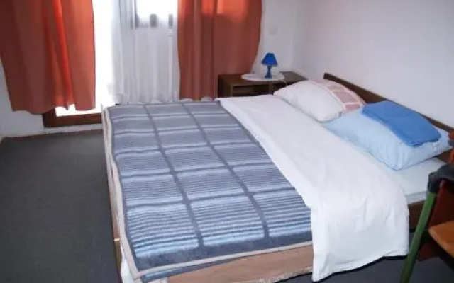 Hostel Mirna Dolina