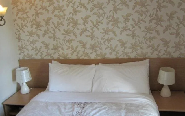 The Bath Hotel