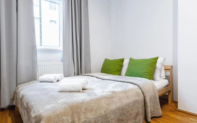 Precious apartment in calm district area